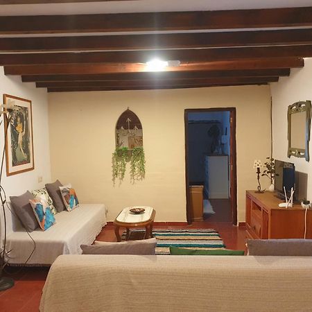 Cortijo Paraiso Charcon Higuera Værelse billede