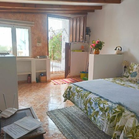 Cortijo Paraiso Charcon Higuera Eksteriør billede