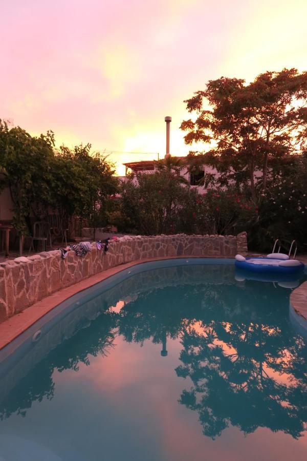 Cortijo Paraiso Charcon Higuera Eksteriør billede