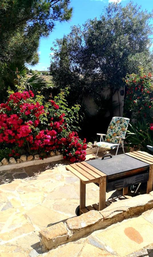 Cortijo Paraiso Charcon Higuera Eksteriør billede