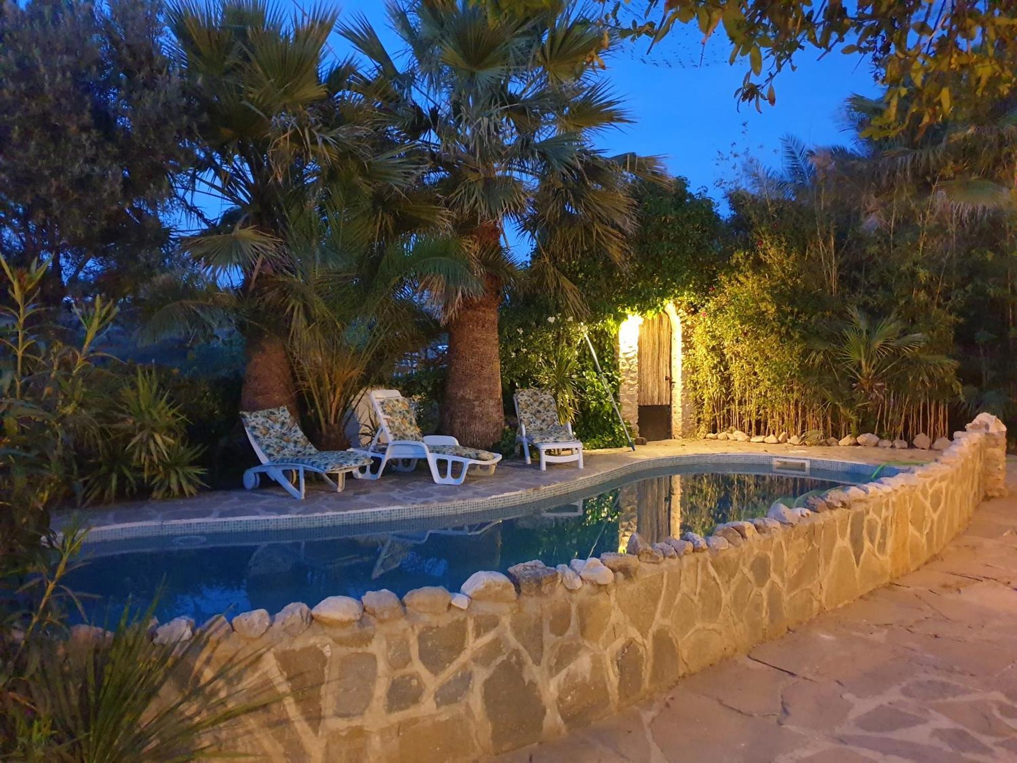 Cortijo Paraiso Charcon Higuera Værelse billede
